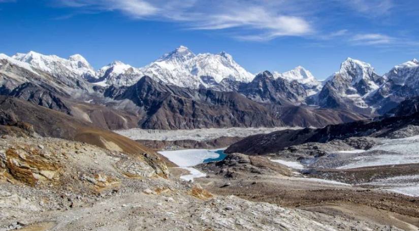 Everest Three Passes Trek with Island Peak